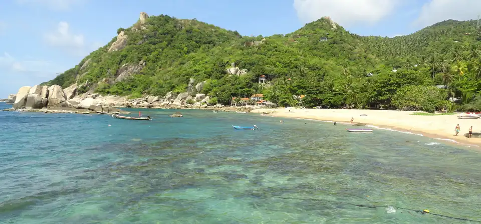 Tanote Bay beach