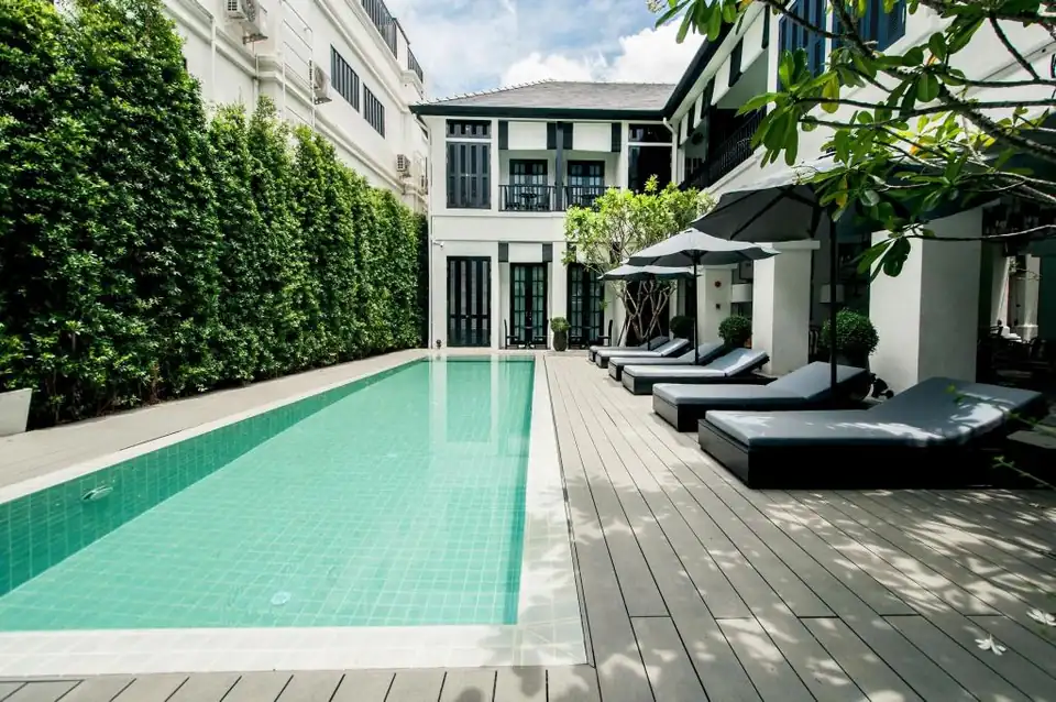 99 The Heritage Hotel