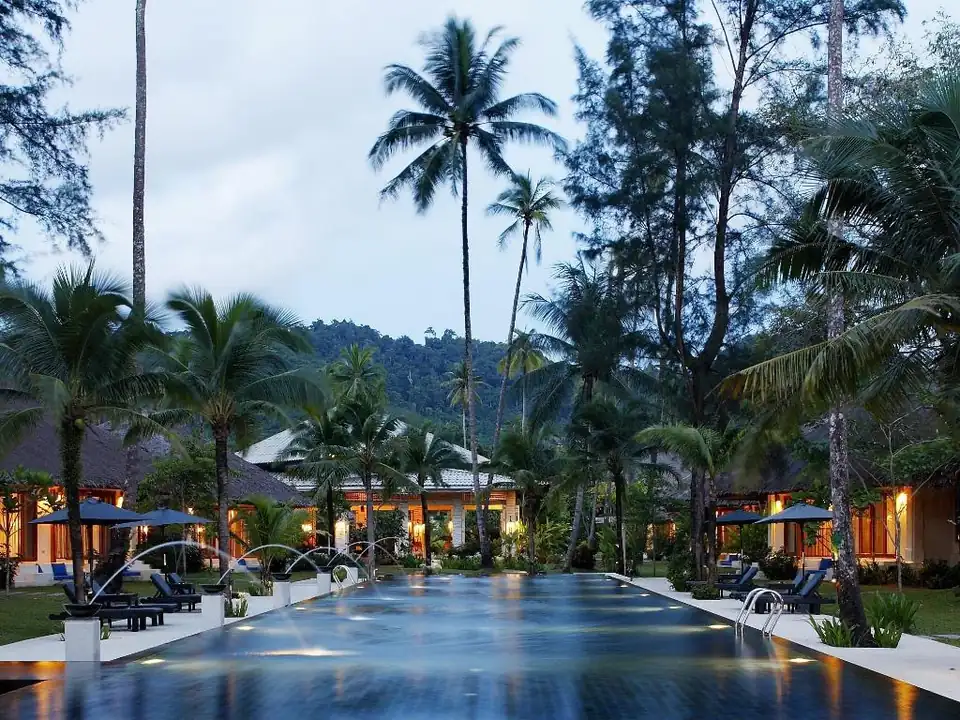 Bangsak Village Resort-Adults Only