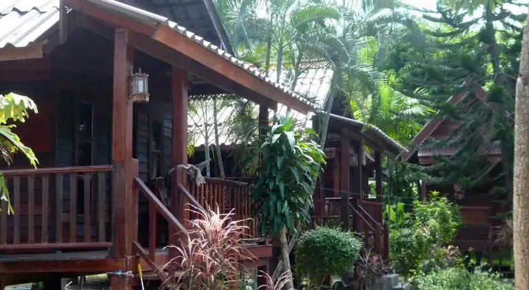 Haad Salad Resort