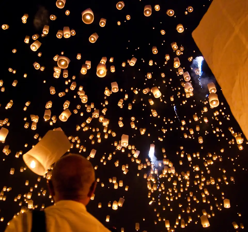 The Chiang Mai Lantern Festival: Three Things People Book by Mistake, Thailand